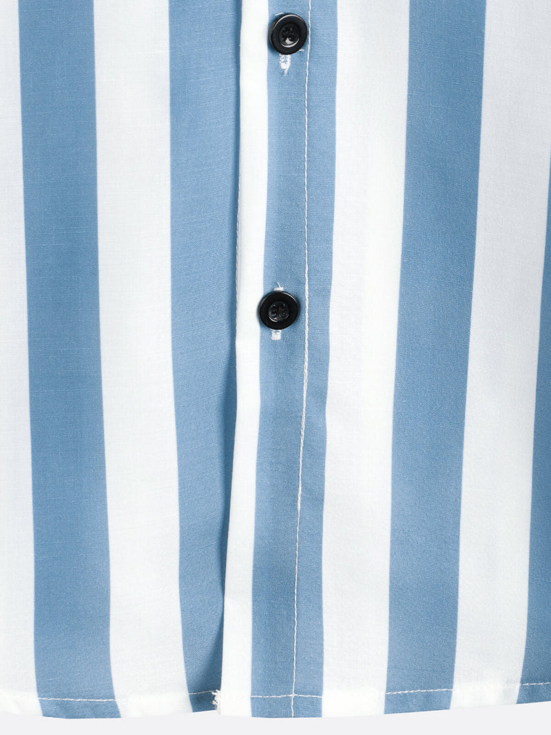 Men's Blue and White Striped Casual Pocket Summer Button Up Short Sleeve Shirt