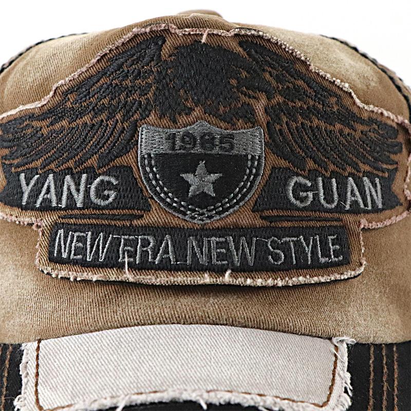 Men's Fashion Retro Embroidery Baseball Cap